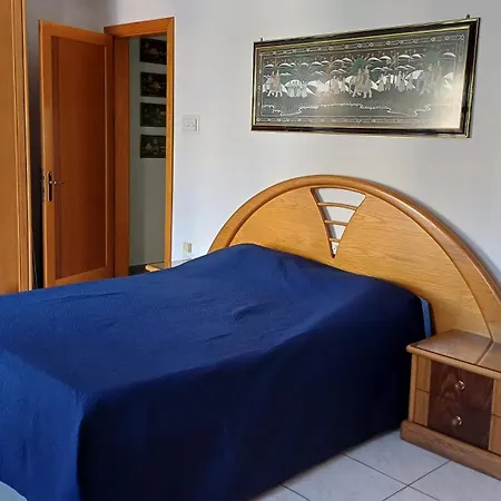 Apartment Cosy Spacious Maisonette