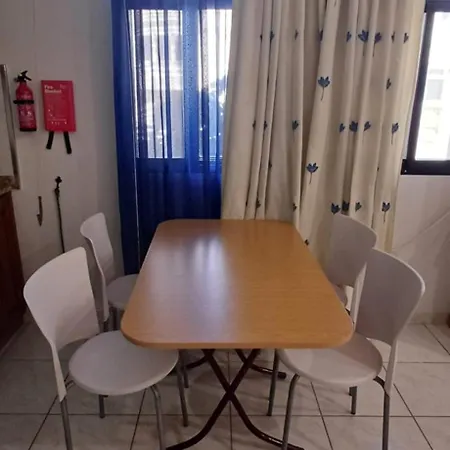 Cosy Spacious Maisonette * Marsaskala